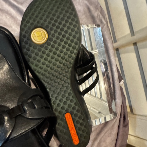 Cole Haan‎ Women's Black Sandals 10 - Picture 4 of 4